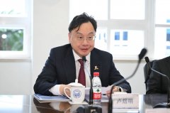 待取同济大学联袂并进